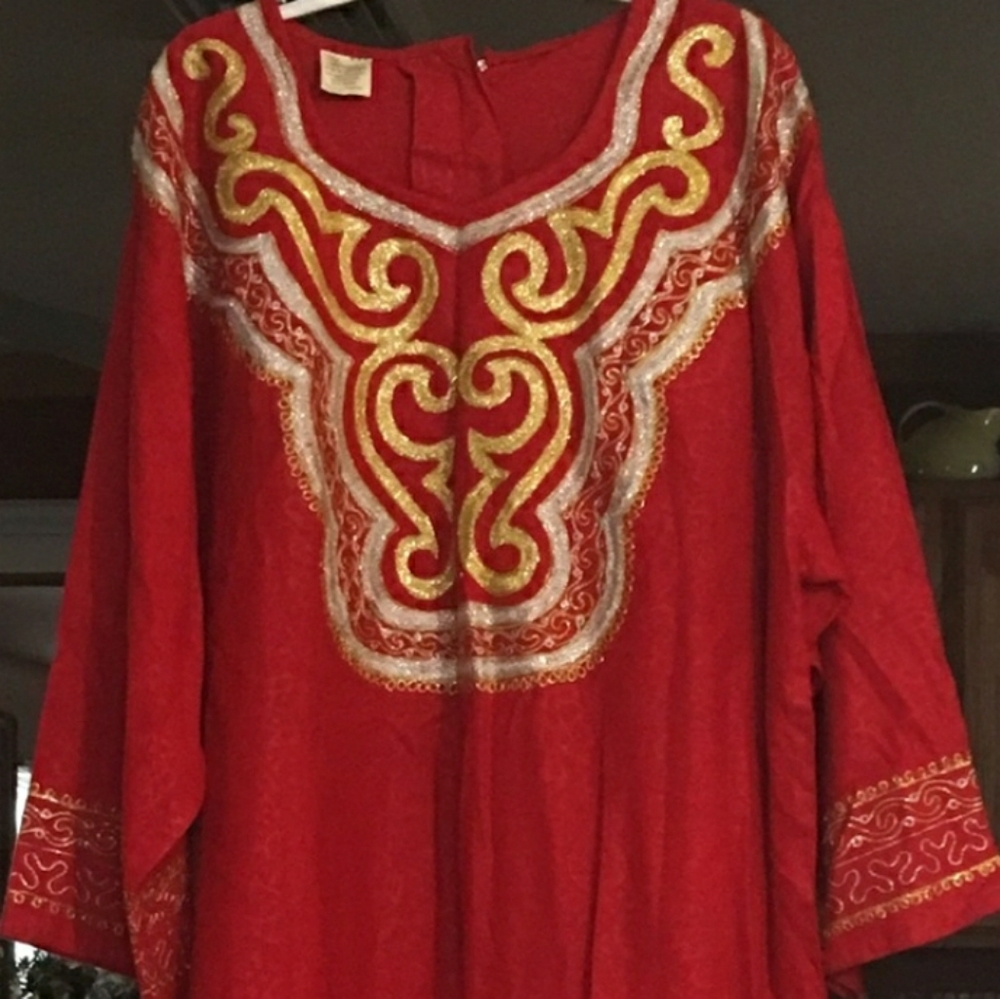 Moroccan Embroidered Dress/unisex